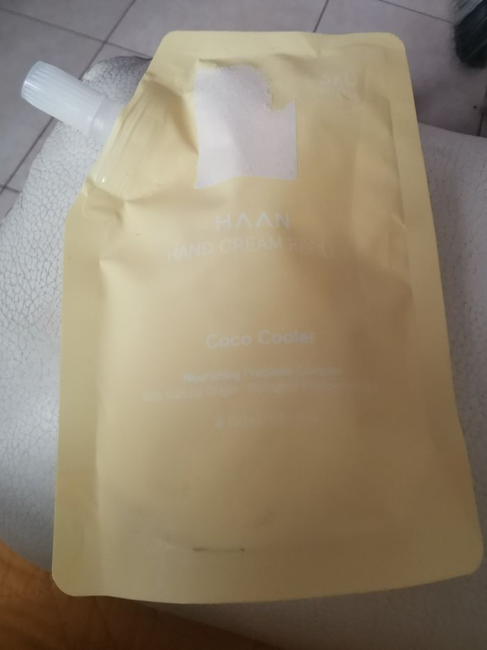 Recharge creme mains Haan noux de coco rafraîchissante