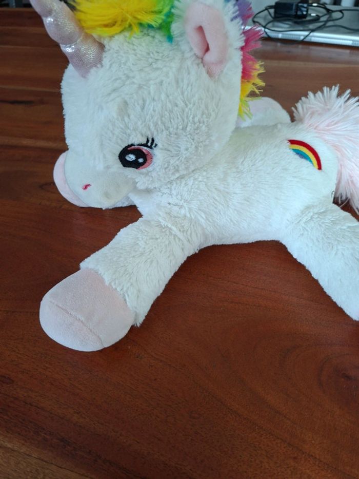 Peluche licorne