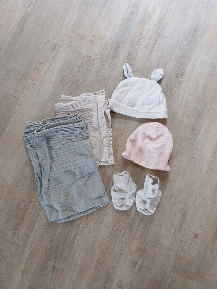 Lot bébé fille 1 mois - photo numéro 6