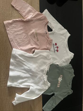 Lot de 4 t-shirt manches longues