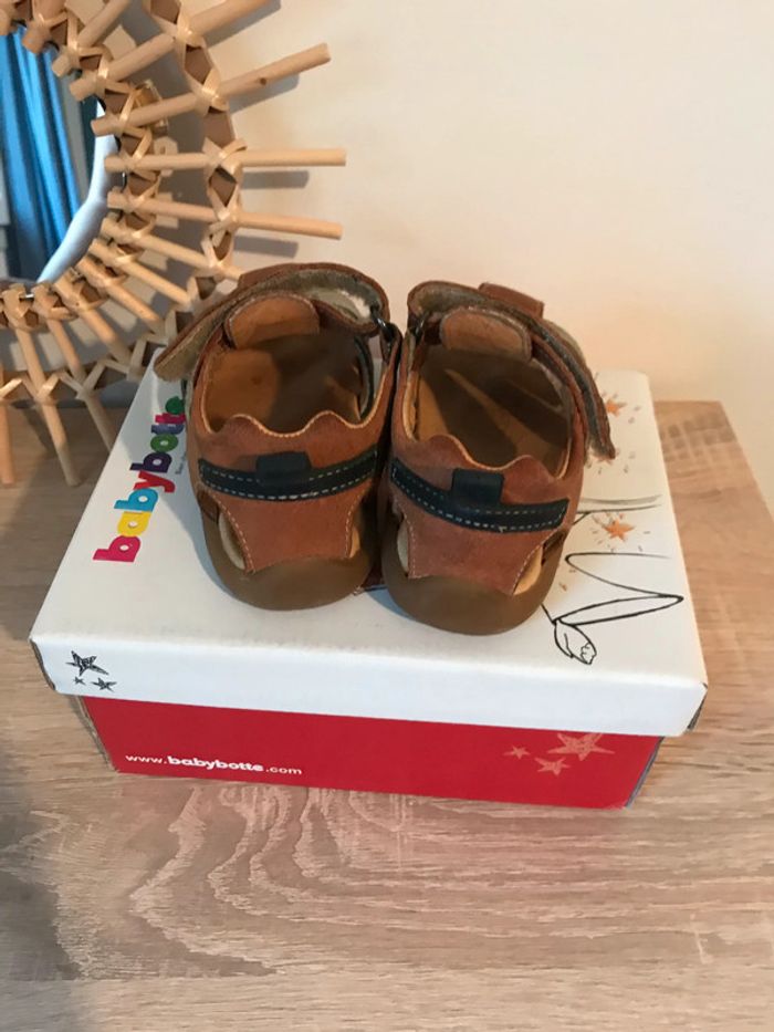 Babybotte- Sandales Tadeo en cuir, pointure 23 - photo numéro 2