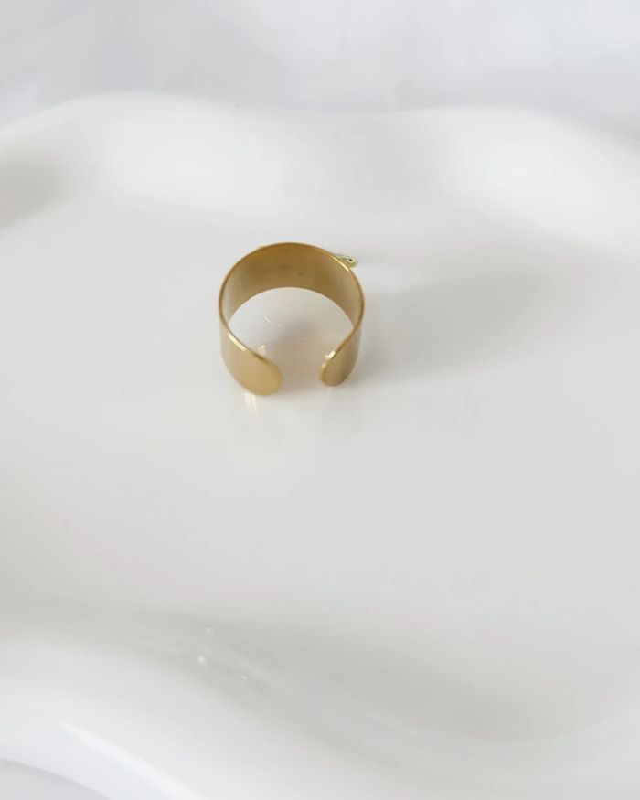 Bague ajustable dorée en acier inoxydable à breloque - photo numéro 2
