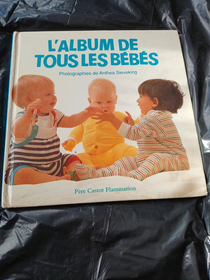 L'album de tous les bébés