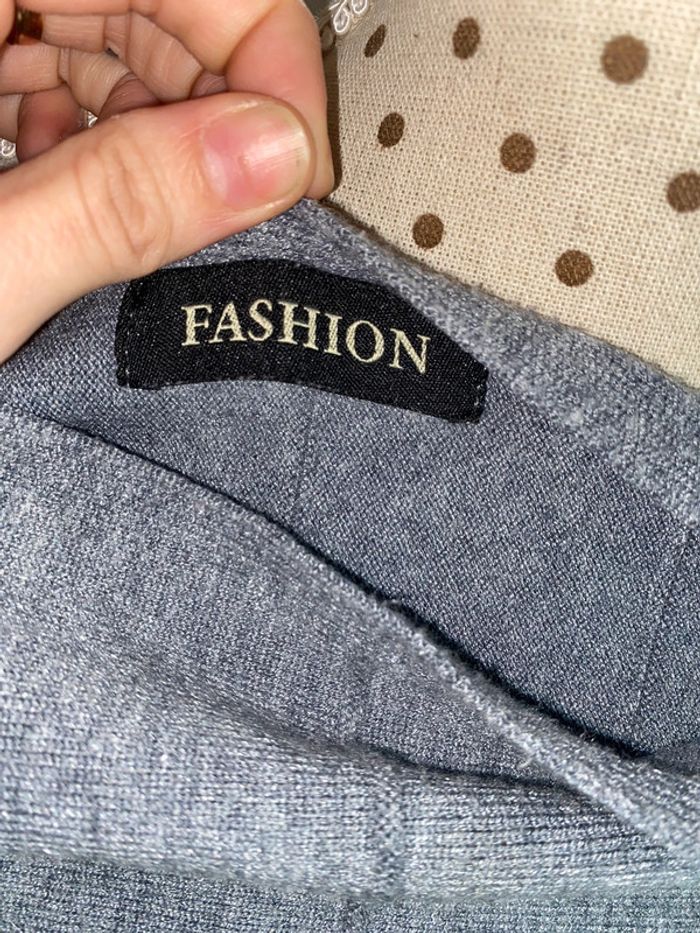 Pull gris - photo numéro 6