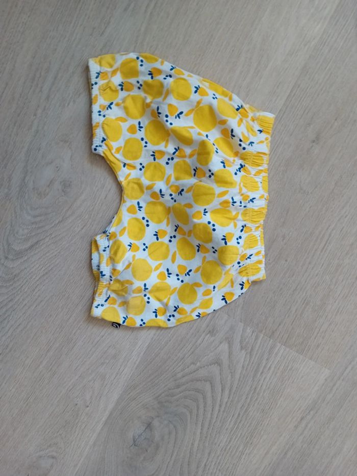 Short 12 mois
