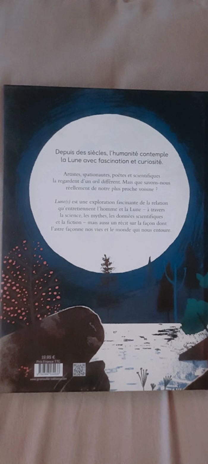 Livre " lune(s)" - photo numéro 2
