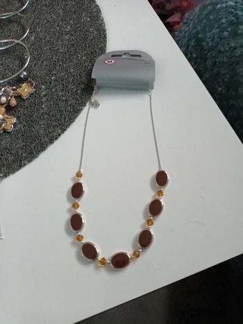 Collier fantaisie marron argenté