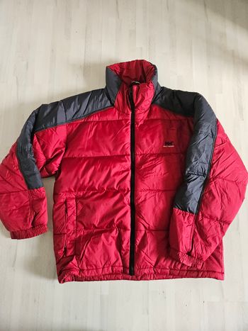Doudoune chaude en plumes pour homme helly hansen M rouge noire très bon état 