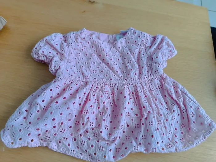 Robe zara 6 mois 68 cm - photo numéro 2