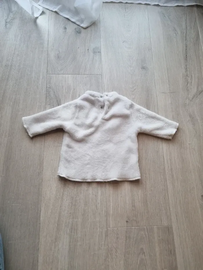 Pull chaud - photo numéro 2
