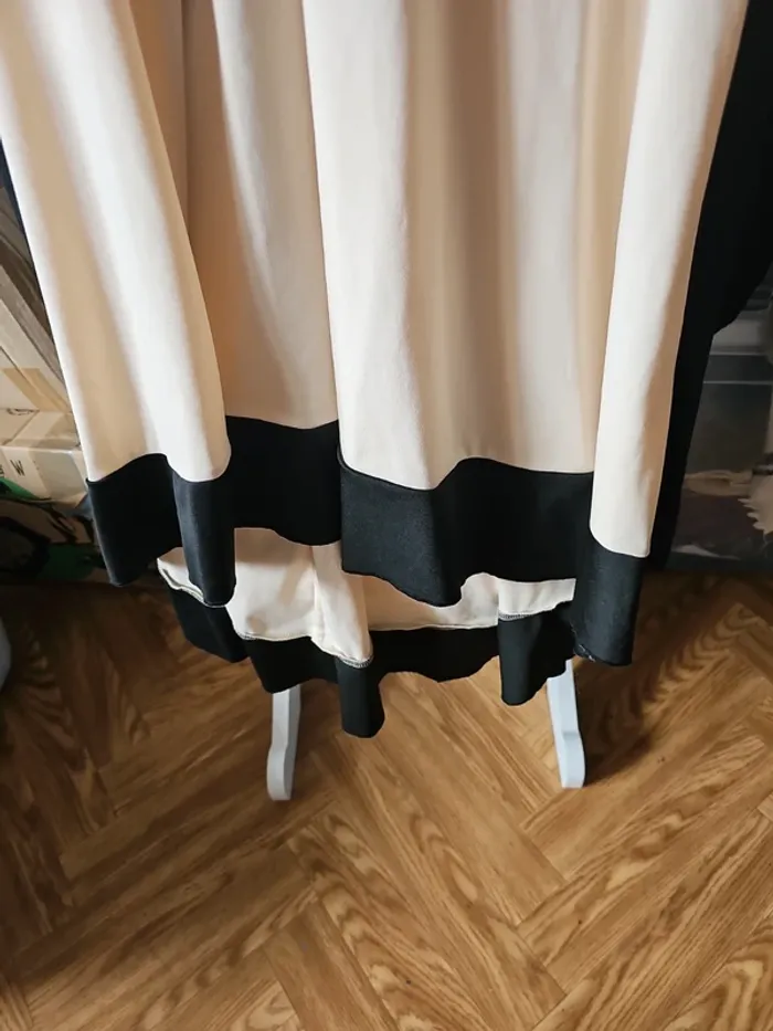 Robe asymétrique t46-48 américaine - photo numéro 2