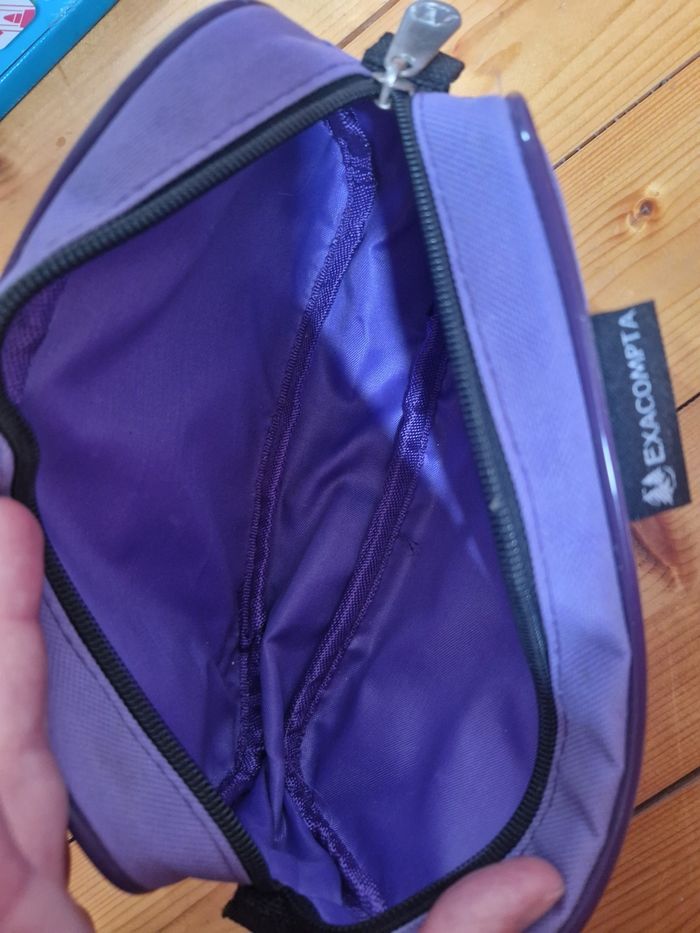 Trousse mauve - photo numéro 4