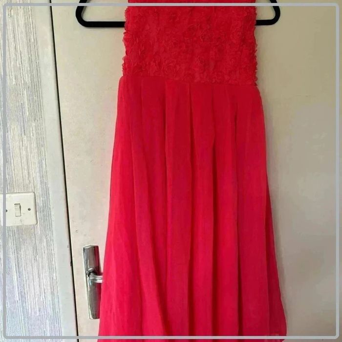 Magnifique robe neuve amisu taille 34 - photo numéro 3