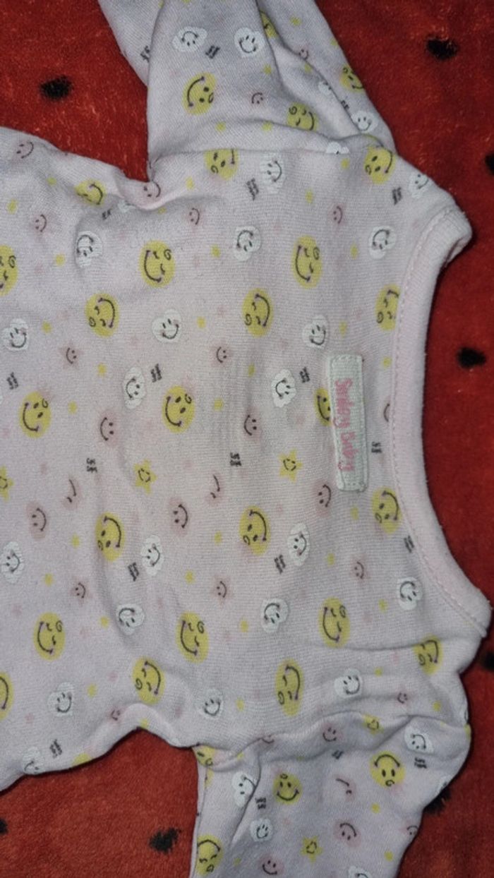 Body manche longue naissance fille en bon état - photo numéro 7