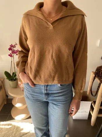 Enlevé ! AccueilFemmesVêtementsSweats et sweats à capucheSweatsPulls col V Dressing du membre Ceintu