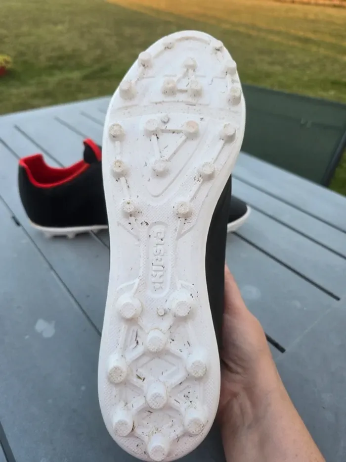 Chaussures de foot Kipsta pointure 47 excellent état, portées une fois - photo numéro 3