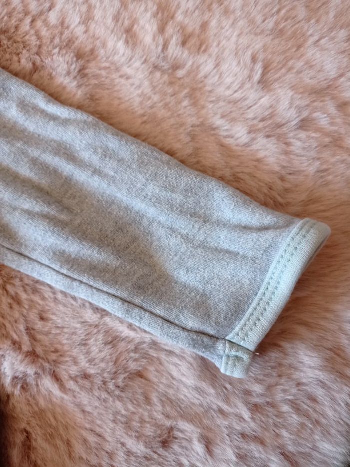 Gilet léger à capuche 6/9 mois - photo numéro 6