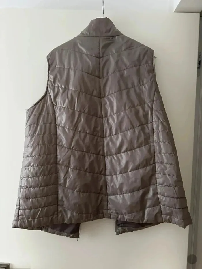 Gilet femme T48 - photo numéro 4