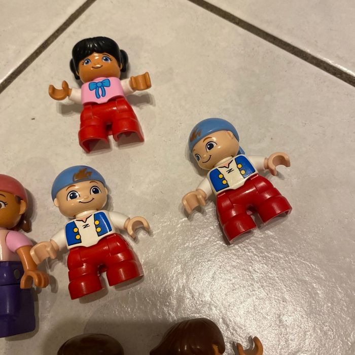 9 personnages lego duplo - photo numéro 2