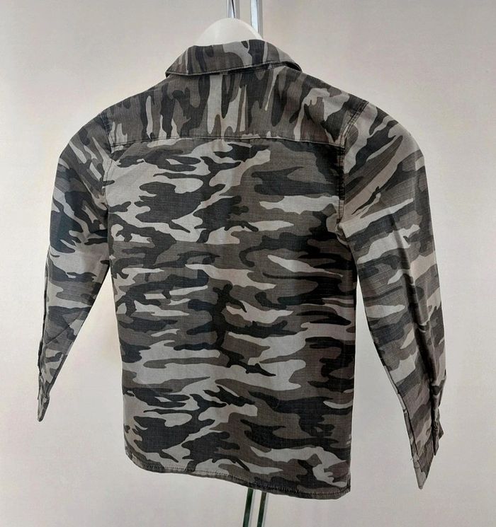 Chemise manches longues motifs camouflage 6-7 ans - photo numéro 3
