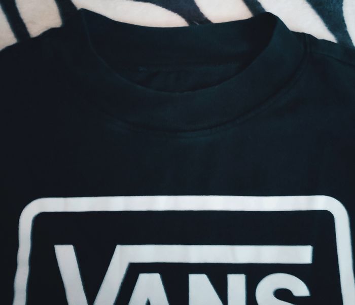 Tee shirt "Vans" XS en très bon état - photo numéro 3