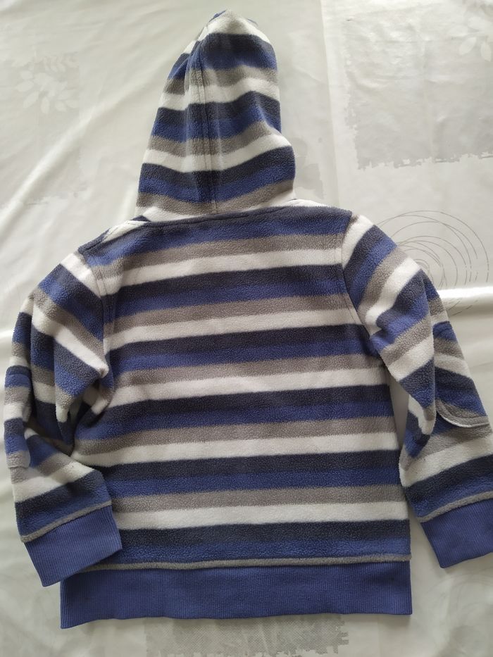 Pull polaire - photo numéro 3