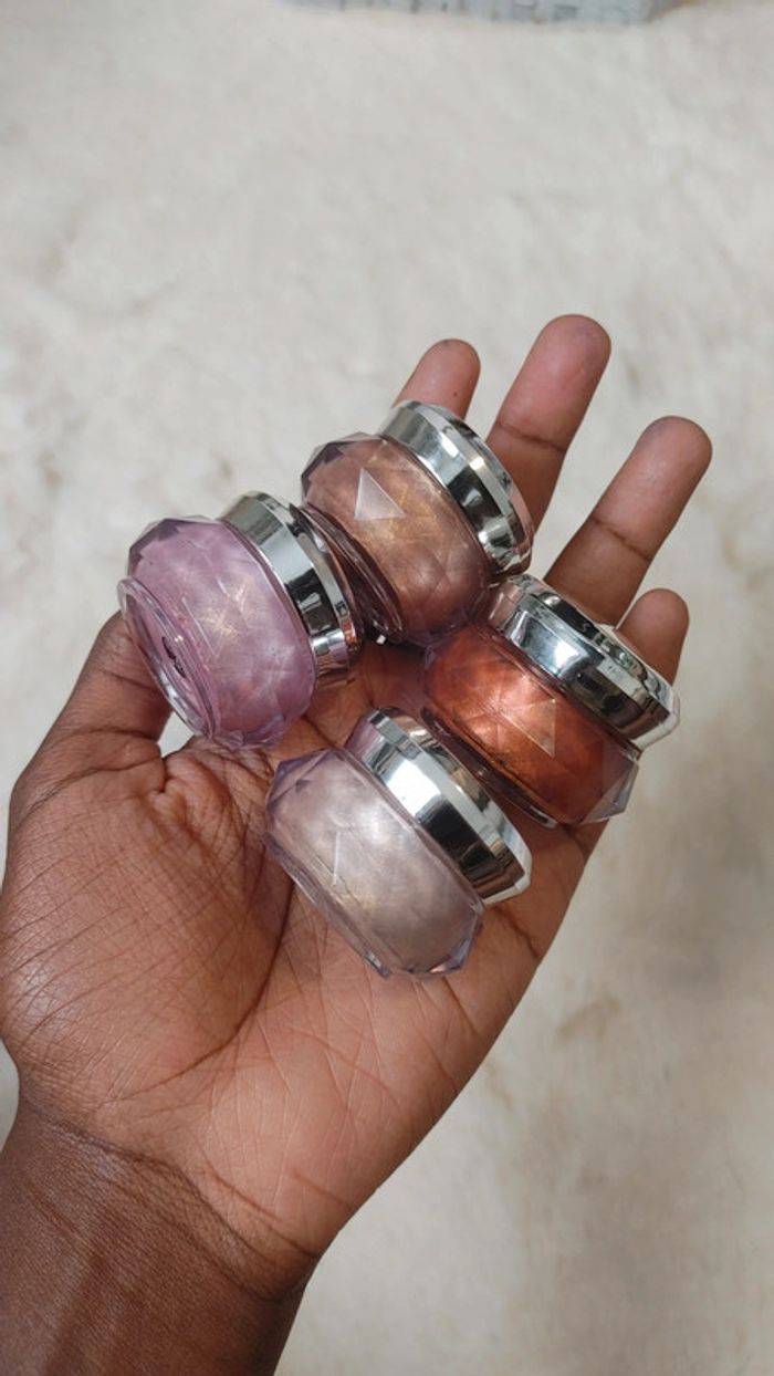 Lot de 4 Gel glow brillant et paillettes pour le visage et le corps - photo numéro 2