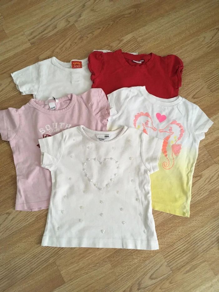 Lot t-shirts 3-4 ans (98-104) - photo numéro 2
