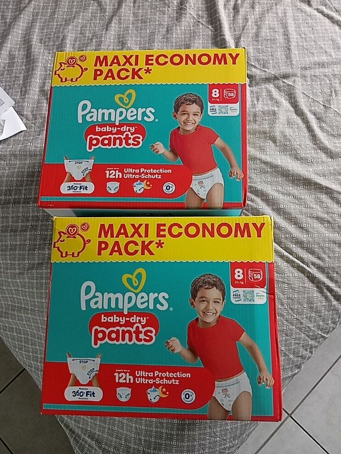 2 Pampers maxi packs pants taille 8 Neuf jamais ouvert