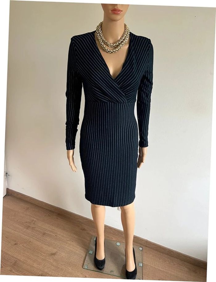 Robe bleue marine à manches longues avec rayures blanches Mango taille S TBE - photo numéro 3