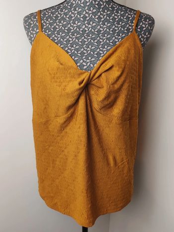 Débardeur court moutarde