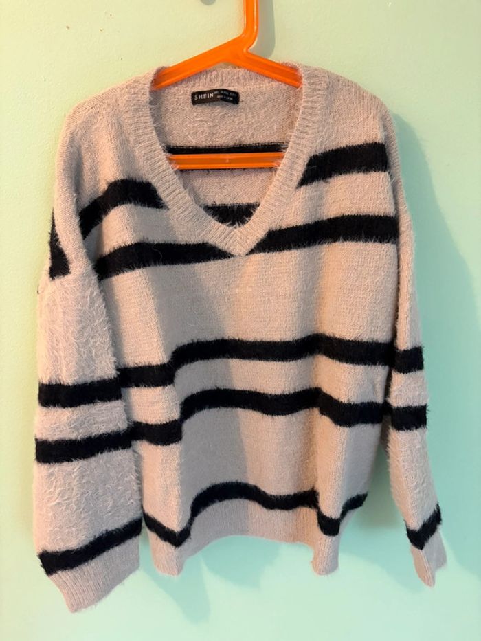 Pull beige rayure