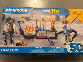 Playmobil My Life - Chercheur avec robots - 71450