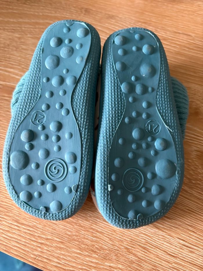 Paire de chaussons - photo numéro 3