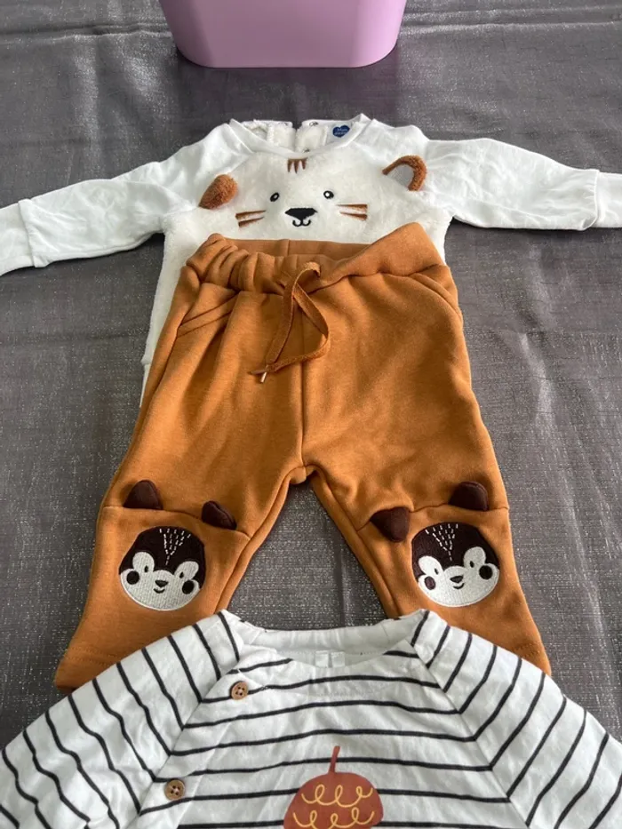 Lot 2 Ensembles taille 6 mois - photo numéro 2