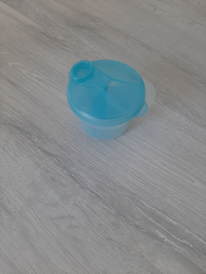 Boite diseuse lait avent