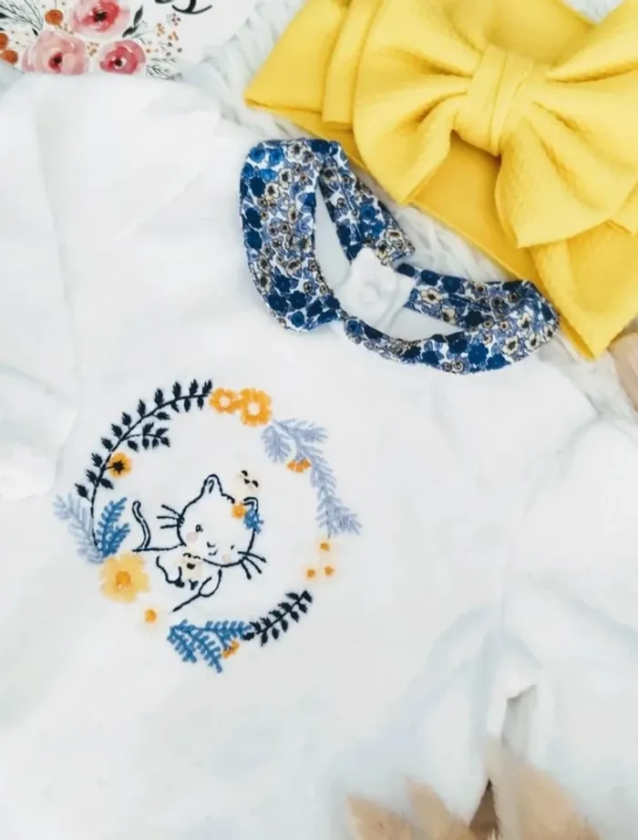 Pyjama velours col fleuri et bandeau cheveux sergent major fille 6 mois 🎀 - photo numéro 4