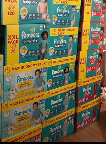 Couches Pampers - neuves