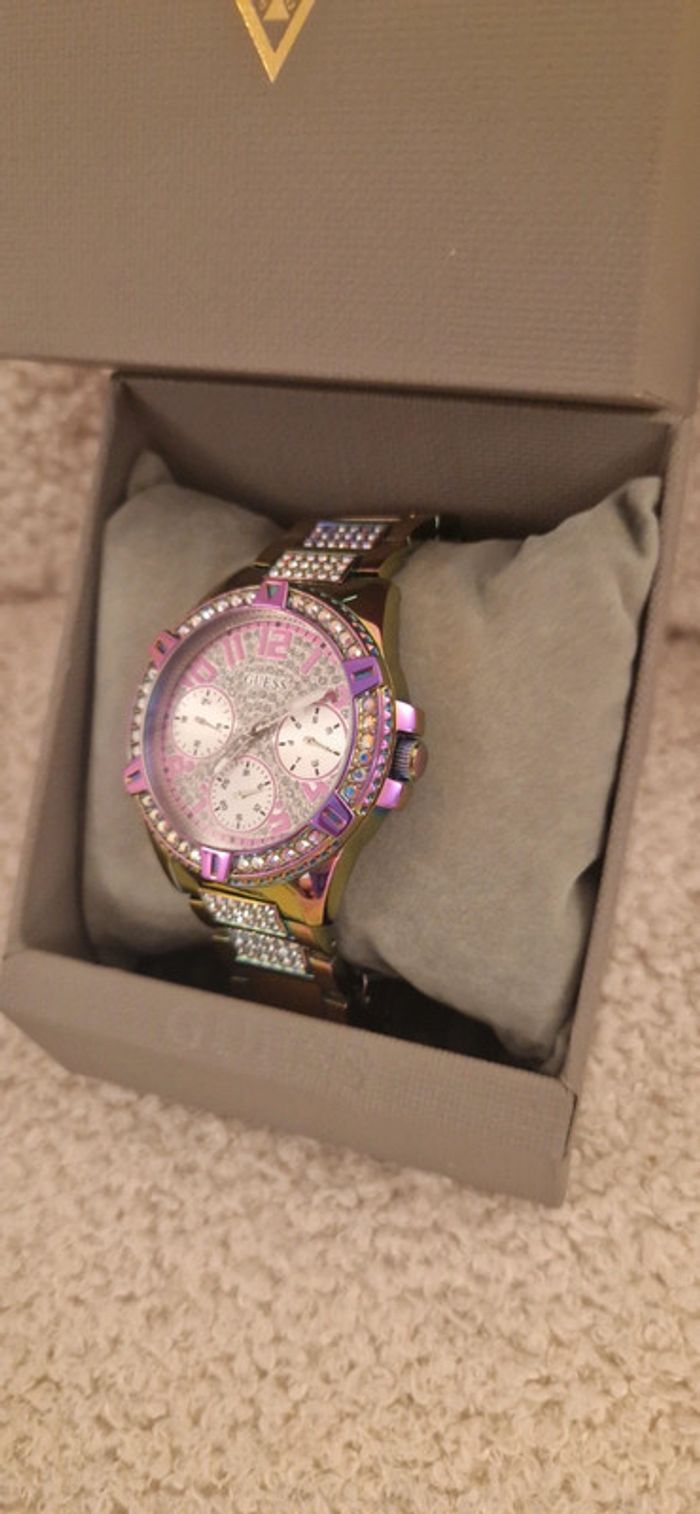 Montre Guess GS Lady Frontier neuve dans sa boîte - photo numéro 3
