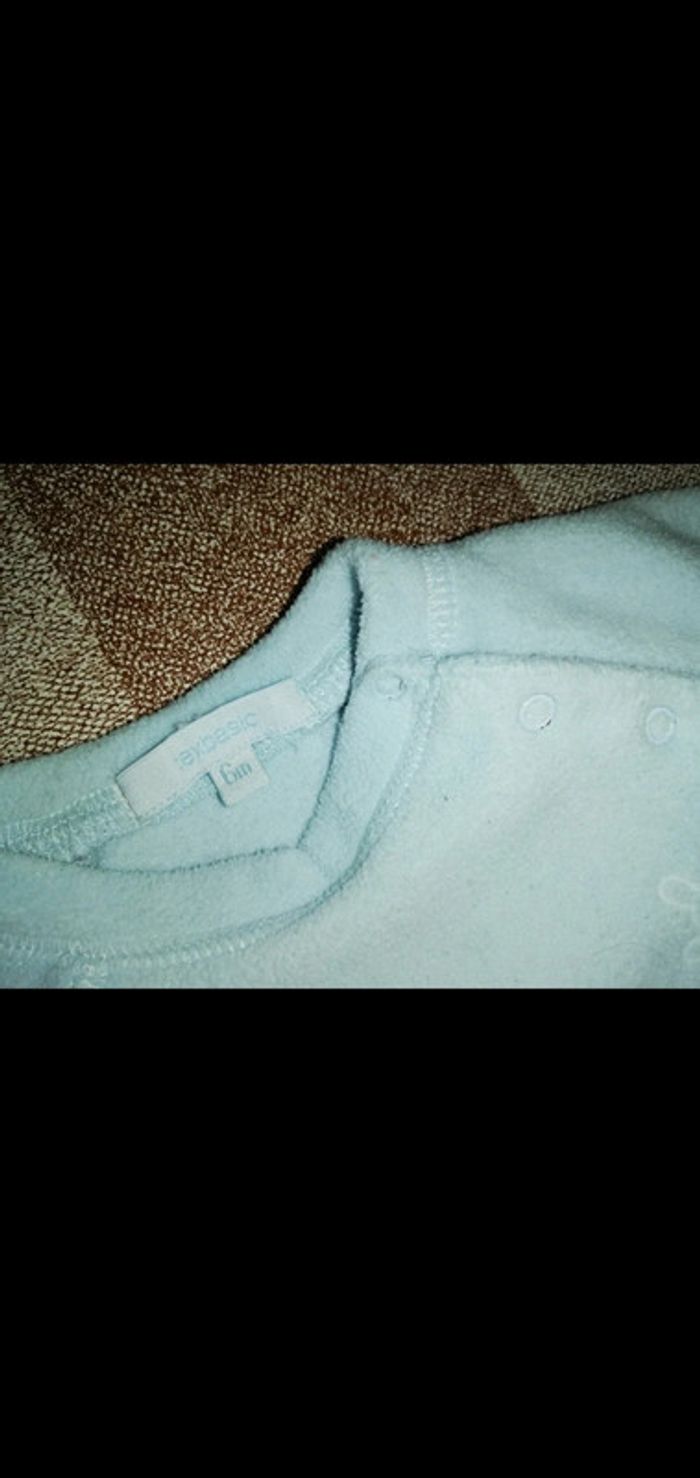 Ensemble polaire hiver 6 mois pull et pantalon épais Tex 4€ - photo numéro 2