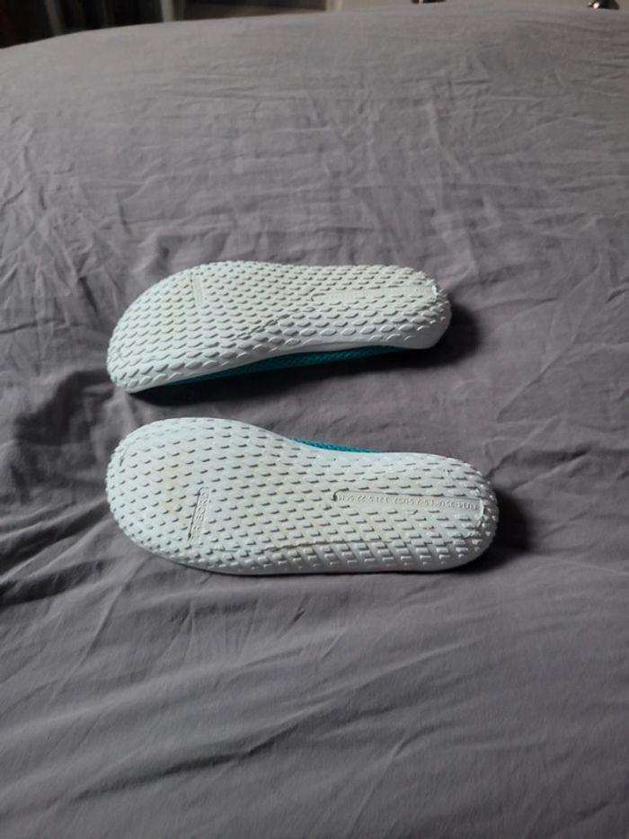 Chaussures eau 34/35 - photo numéro 2