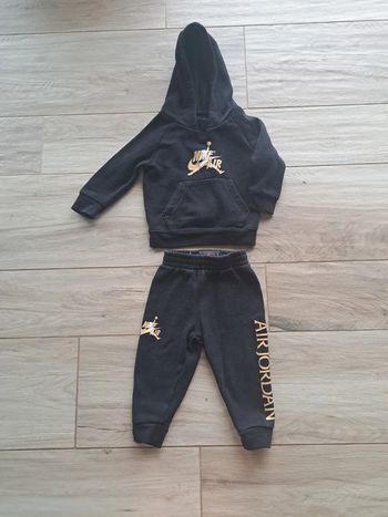 Ensemble Nike 12 mois