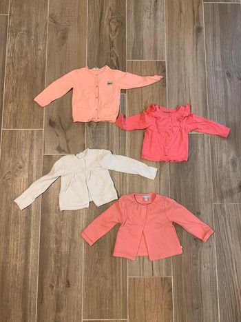 4 chemises/ pull/ vestes 2-3 ans