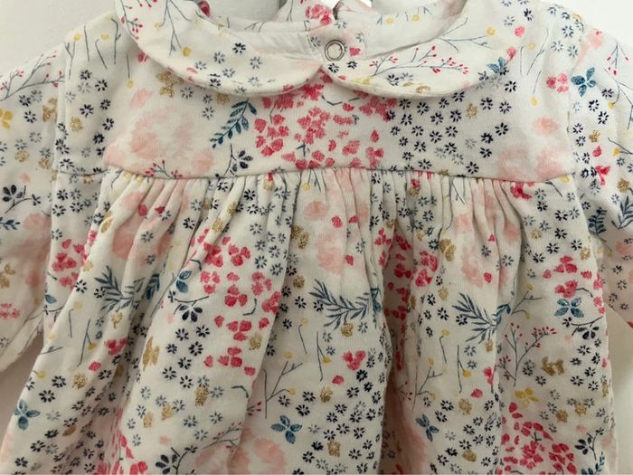 Très jolie robe imprimée fleurs 6mois Petit Bateau - photo numéro 2
