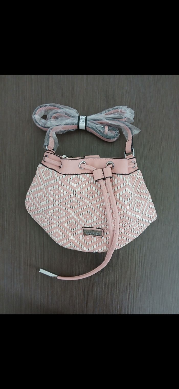 Sac a main rose synonyme Georges rech