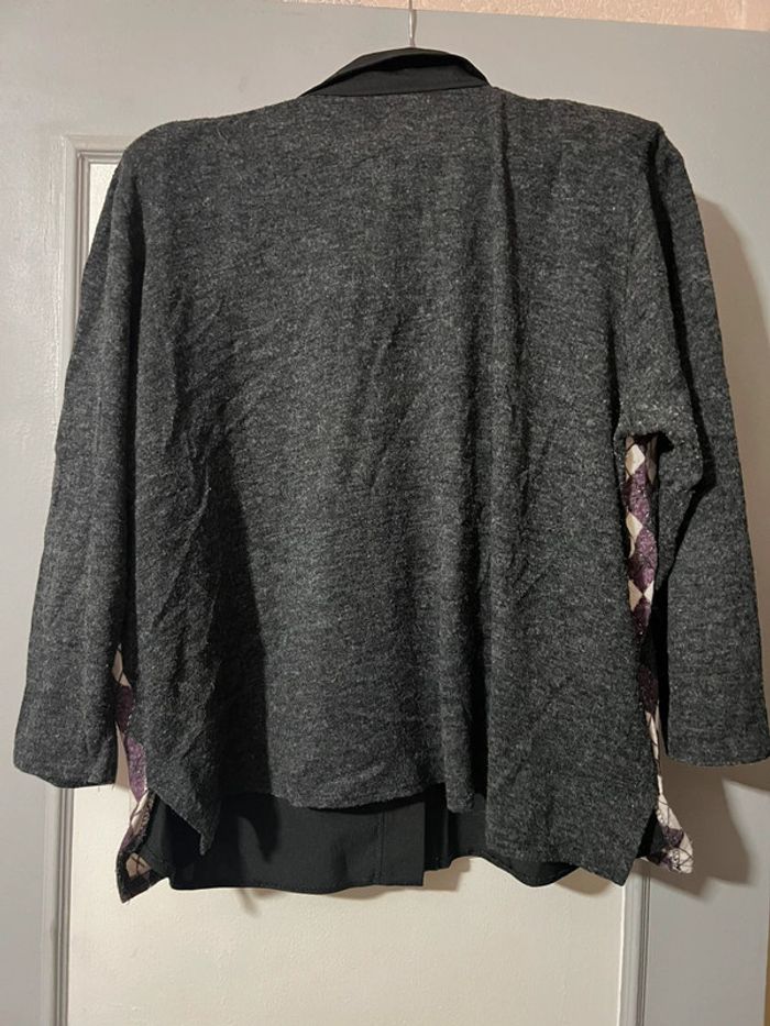 Chemise/pull femme taille 50/52 très bon état - photo numéro 3