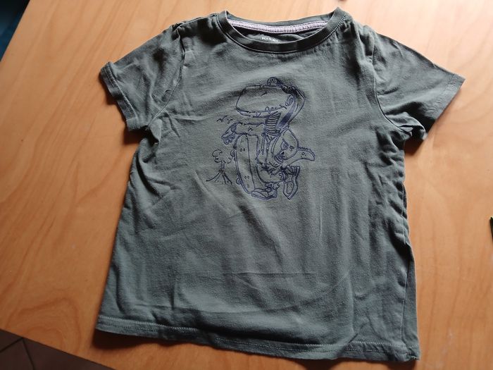 Lot de 3 tee shirt 5 ans tbe - photo numéro 3