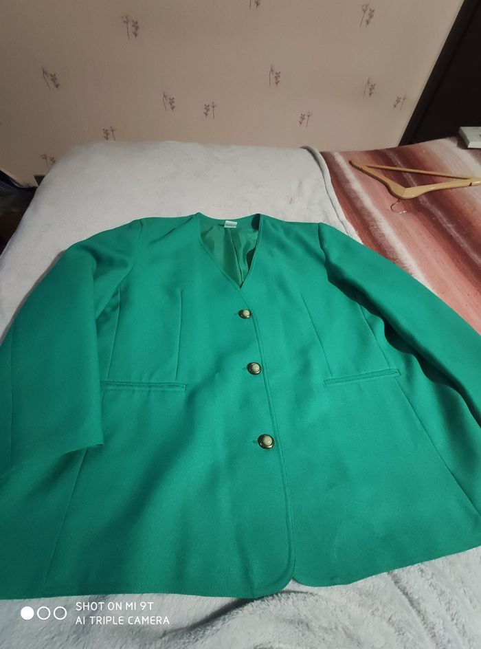 Veste femme taille 56 - photo numéro 2