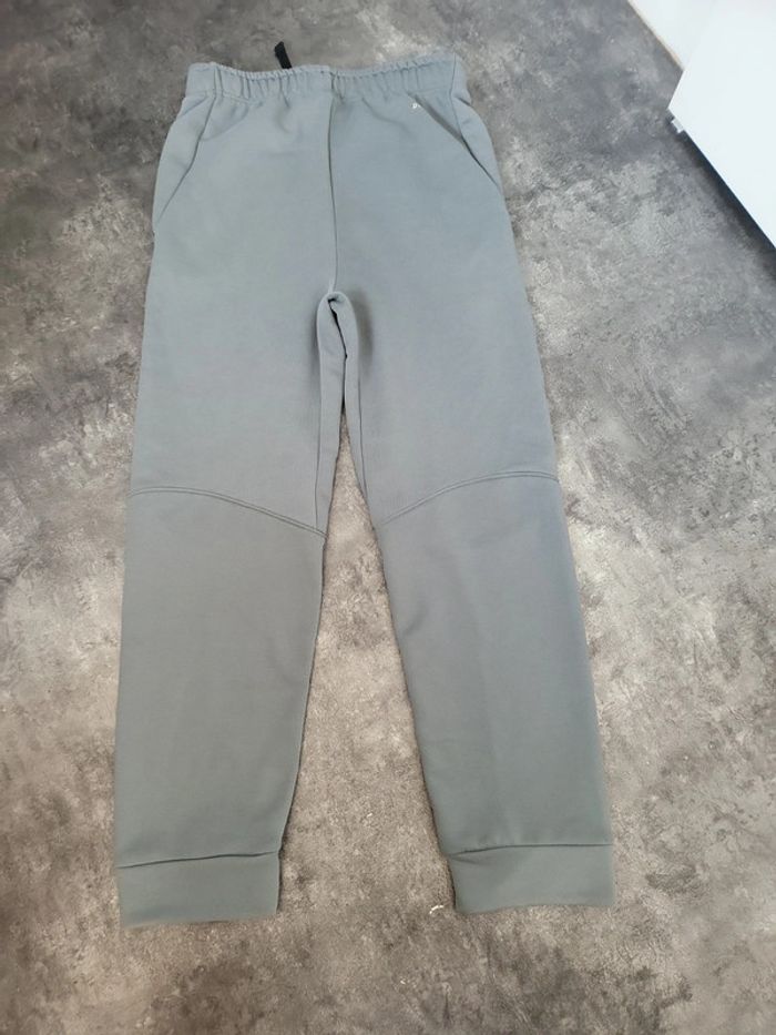 Pantalon jogging garçon 12-13ans Nike bon état - photo numéro 8