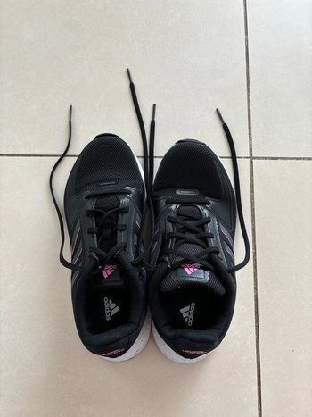 Basket Adidas taille 36